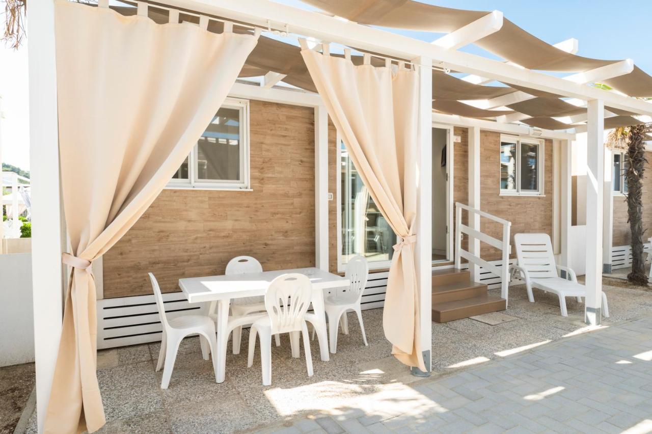 Camping Norina Pesaro Buitenkant foto