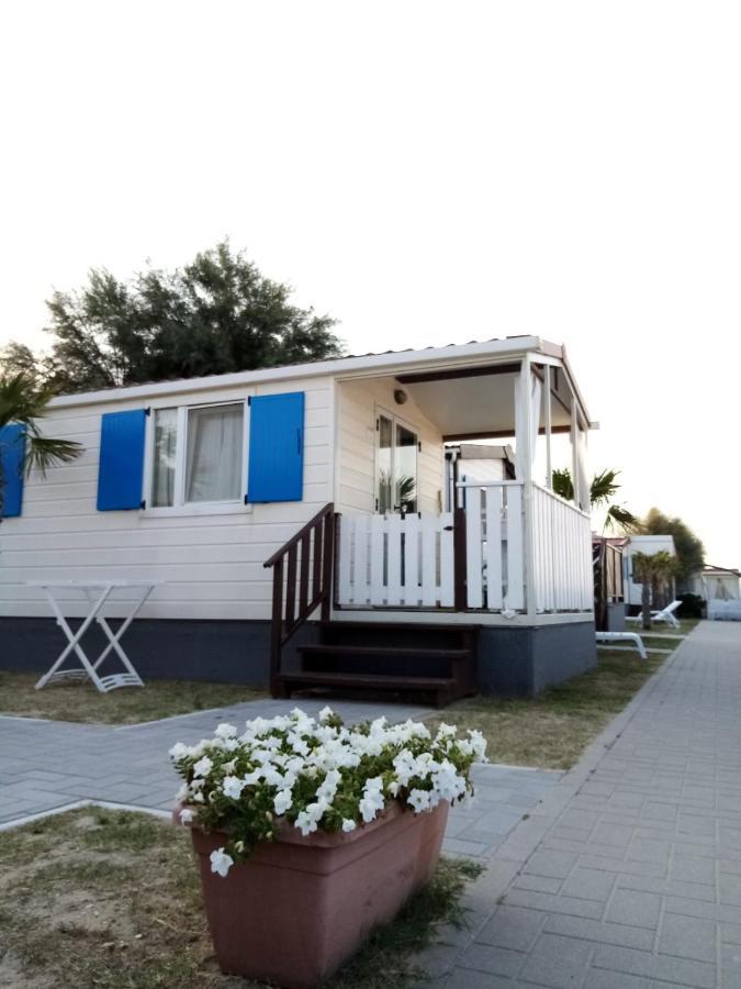 Camping Norina Pesaro Buitenkant foto