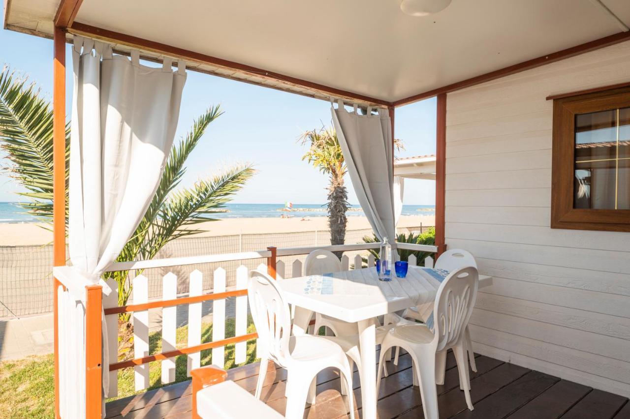 Camping Norina Pesaro Buitenkant foto