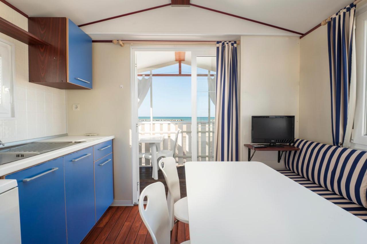 Camping Norina Pesaro Buitenkant foto