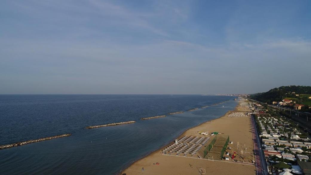 Camping Norina Pesaro Buitenkant foto